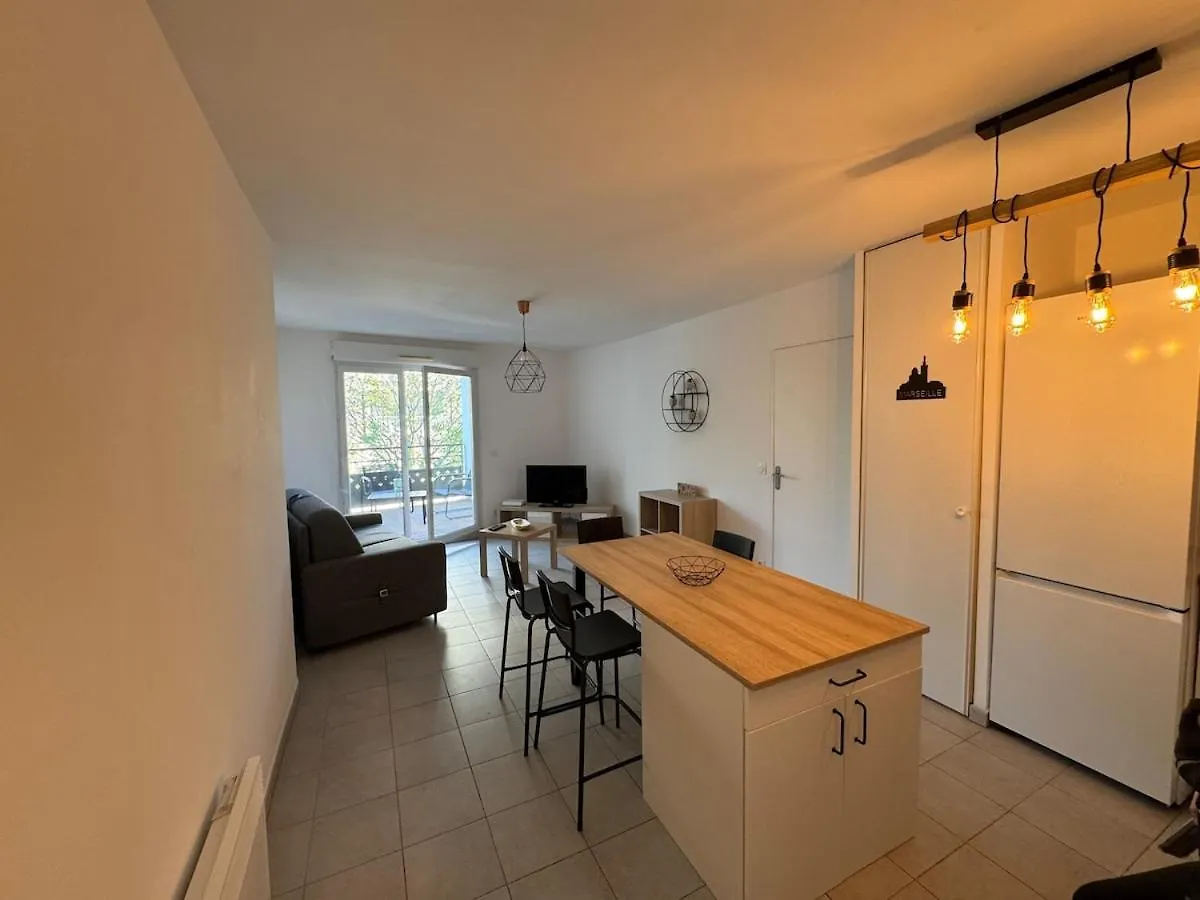 Appartement T2 Proche Des Calanques Marseille 0*,  France